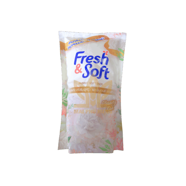 Nước xả Fresh & Soft Blessing Kiss túi 500ml