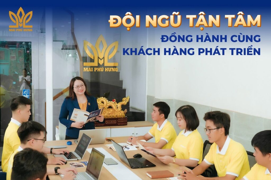 Cách trưng bày hàng tiêu dùng giúp cửa hàng dễ bán hơn 14 Mai Phú Hưng - Đội ngũ tận tâm